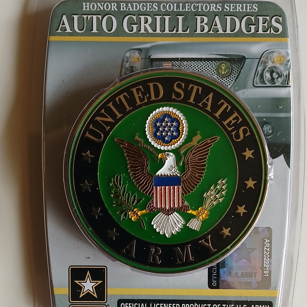 United States Army Auto Grill Badge